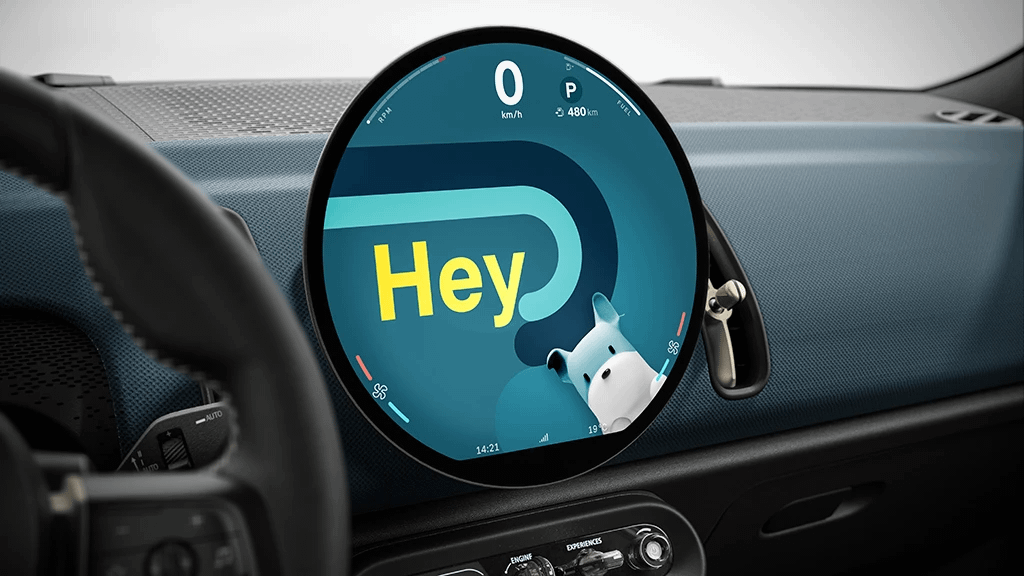 MINIインテリジェント・パーソナル・アシスタントは、ナビゲーション、電話、ラジオ、空調管理など、MINIの主要機能を操作してくれます。「Hey MINI」と呼びかけるか、ステアリング・ホイールのトーク・ボタンを押せば、MINIインテリジェント・パーソナル・アシスタントが起動します。